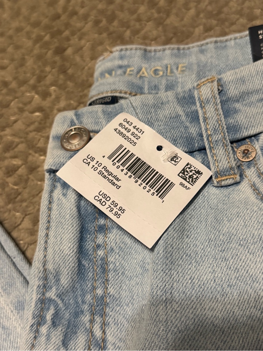 AE Stretch Curvy Straight Jean - Picture 2 of 8